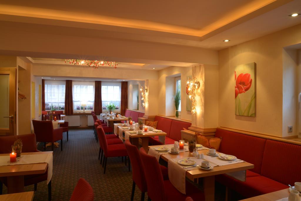 Parkhotel Zum Stern Oberaula Εξωτερικό φωτογραφία